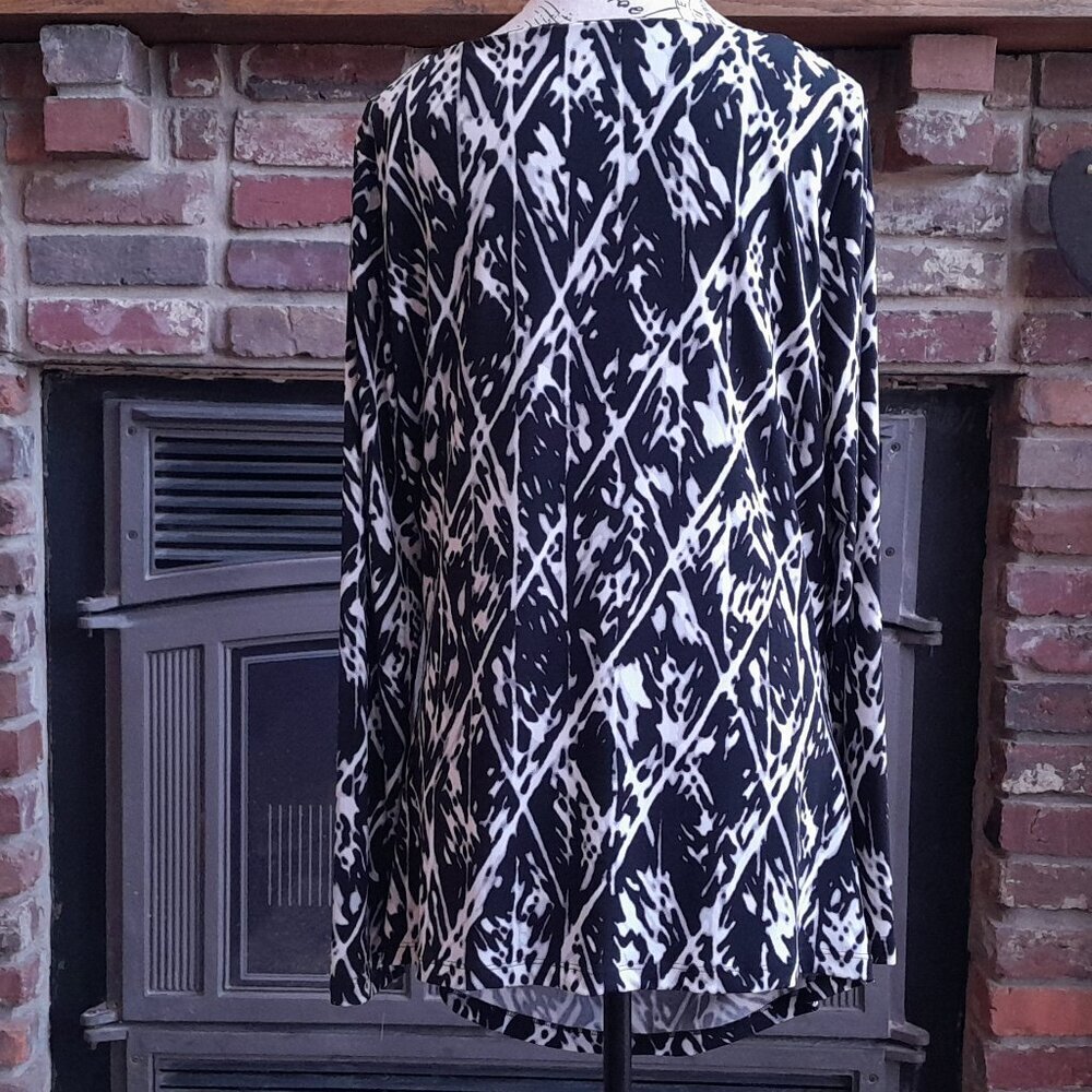 Kenneth Cole New York Blouse NWOT - Picture 2 of 4